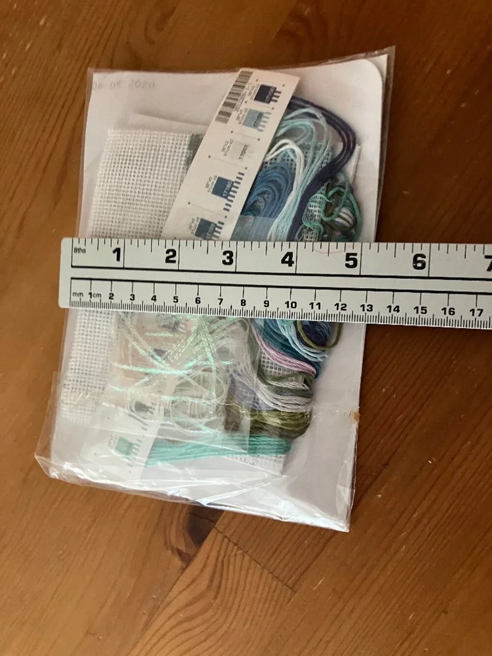 Dimensions Mini  Needlepoint Kit Design 